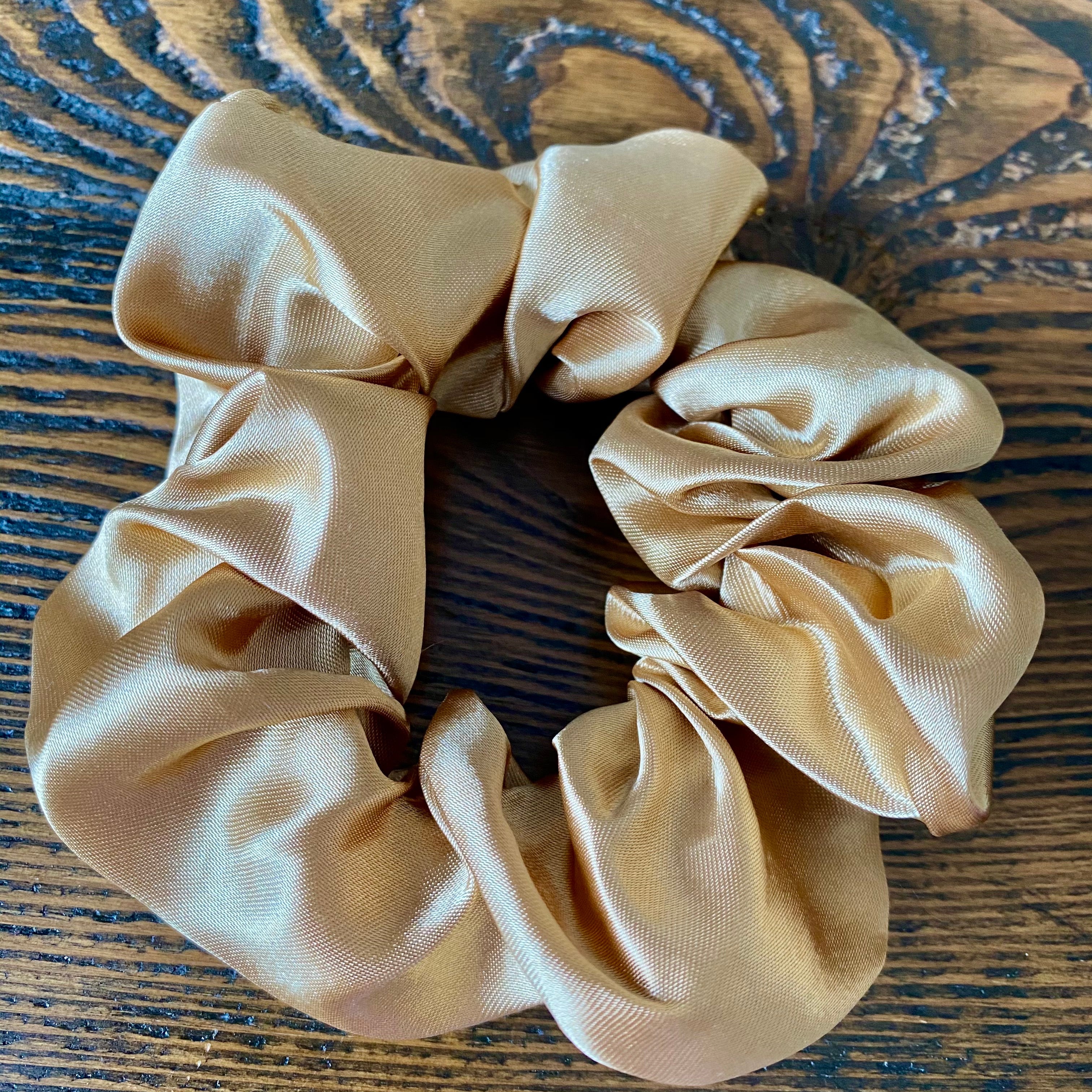 CHOUX EN SATIN - Signé Sarah