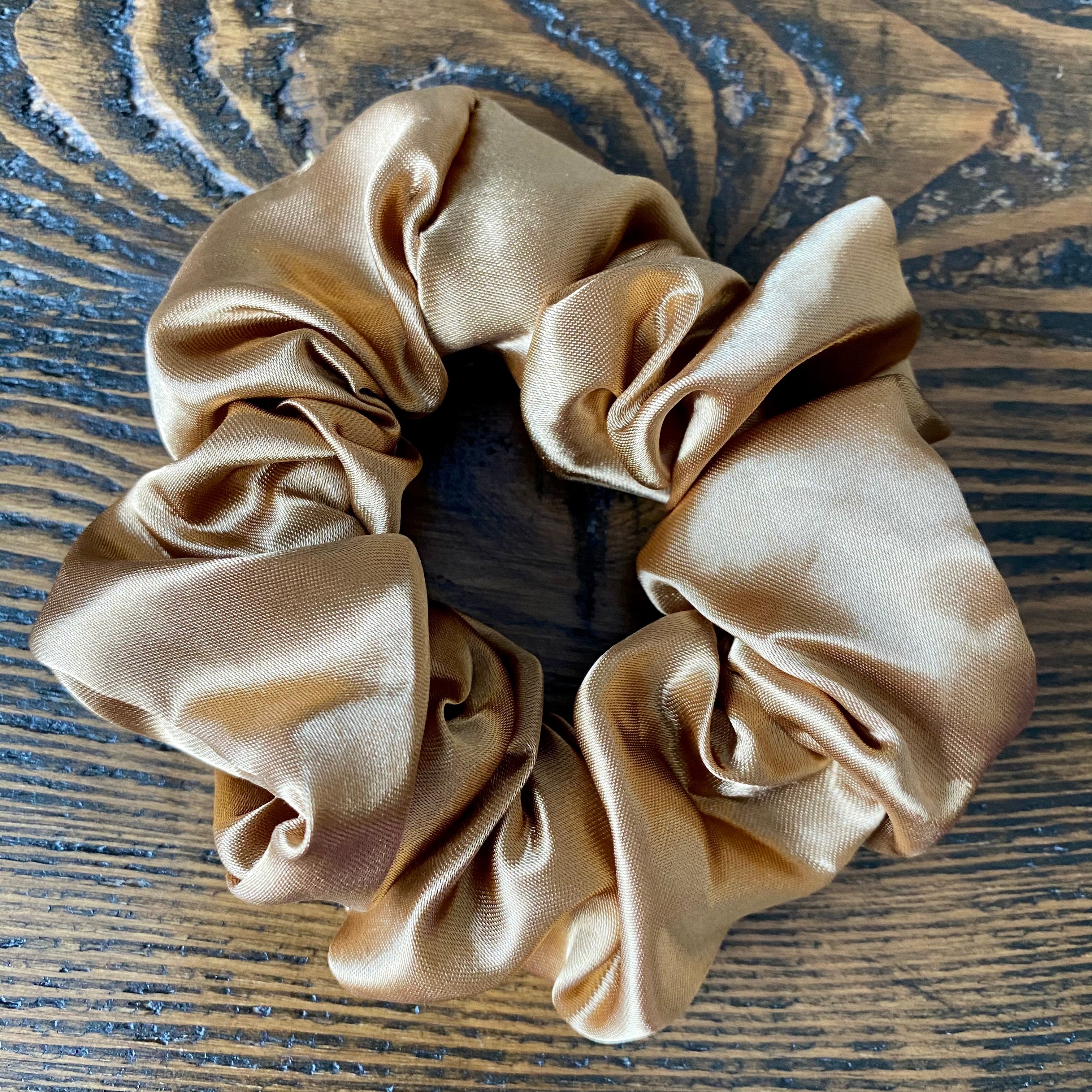 CHOUX EN SATIN - Signé Sarah